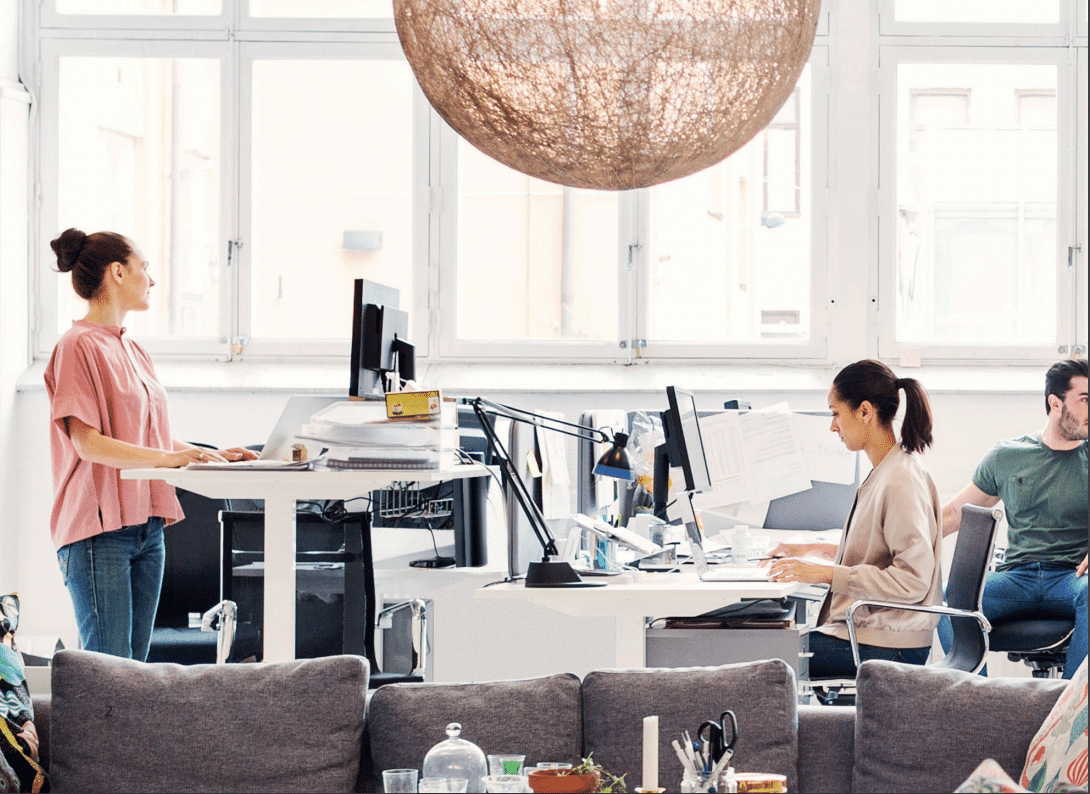5 Proven Benefits Of Standind Desks