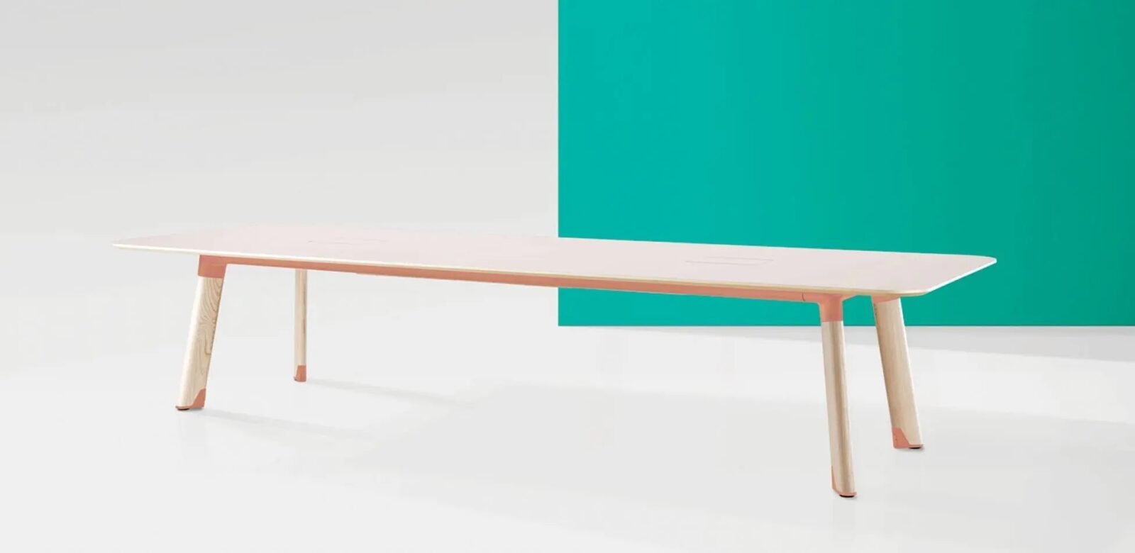 Diva Table Collection